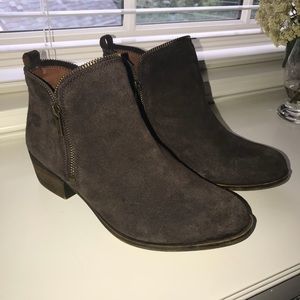 Lucky Brand Brown Bartalino Classic Suede Booties